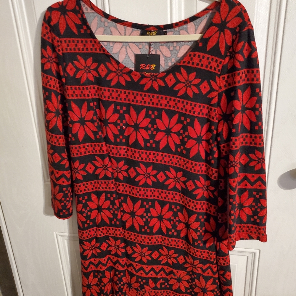 (NWT) Women's Asymmetrical Hem Tunic